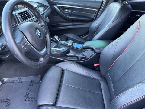 2017 BMW 3 Series 330i
