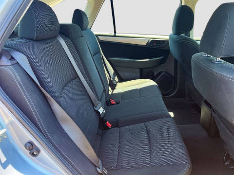 2019 Subaru Outback 2.5i