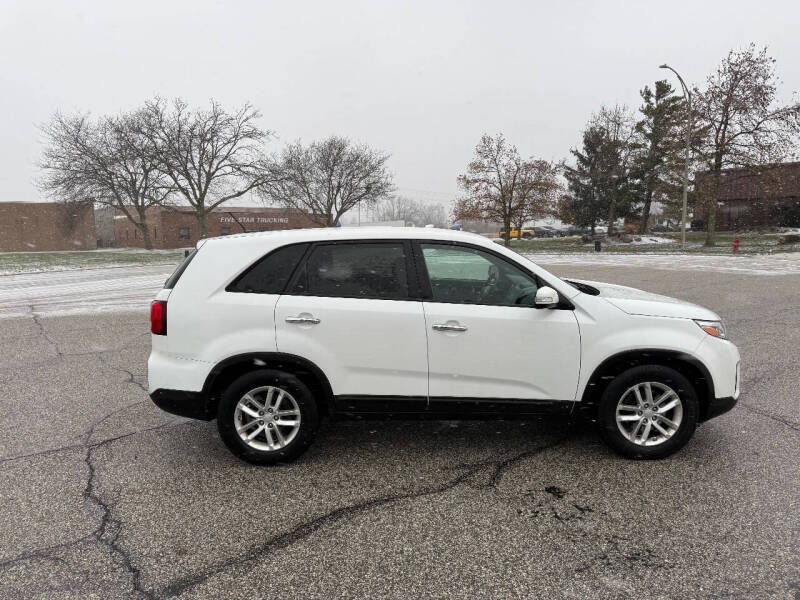 2015 Kia Sorento LX