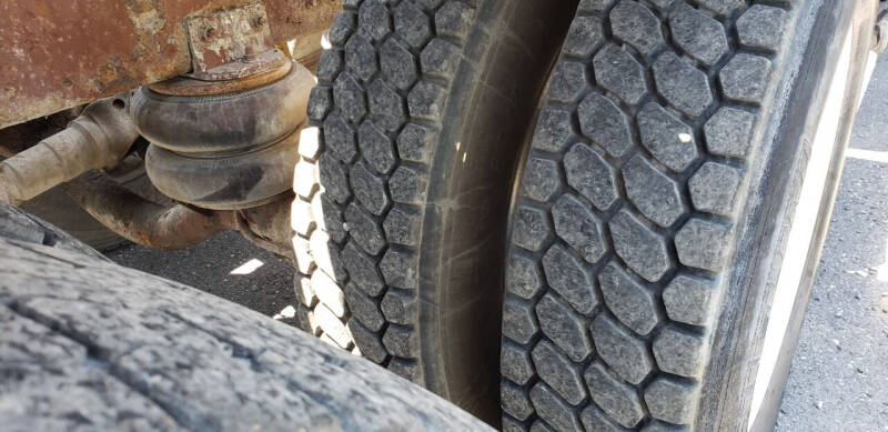 1988 Freightliner FLC112