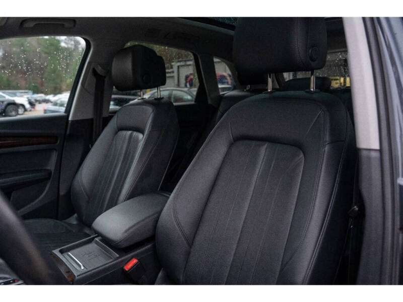 2020 Audi Q5 quattro Premium Plus 45 TFSI