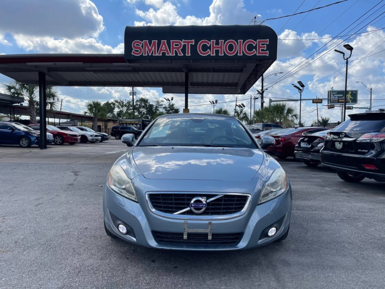 2013 Volvo C70 for sale at SMART CHOICE AUTO in Pasadena, TX