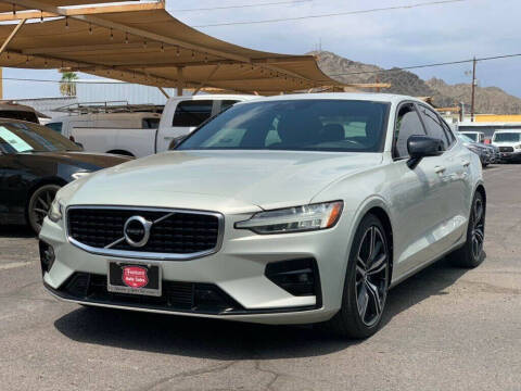 2019 Volvo S60 T5 R-Design
