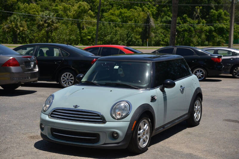 2013 MINI Cooper Base's photo