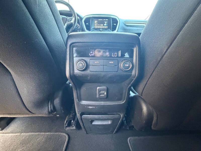 2018 GMC Acadia SLE-1