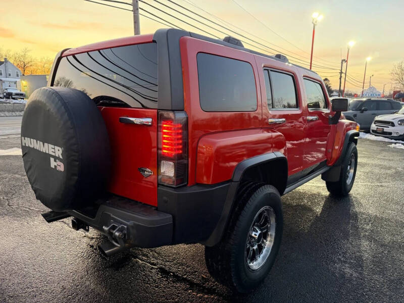 2009 HUMMER H3 Alpha