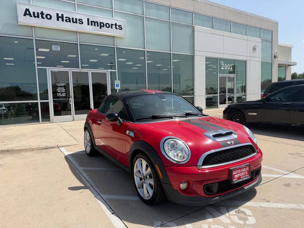 Red 2014 MINI Cooper Coupe Coupe Front-Wheel Drive 6-Speed Automatic