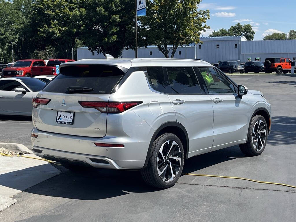 2024 Mitsubishi Outlander for sale at Axio Auto Boise in Boise, ID