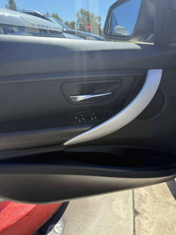 2018 BMW 3 Series 320i