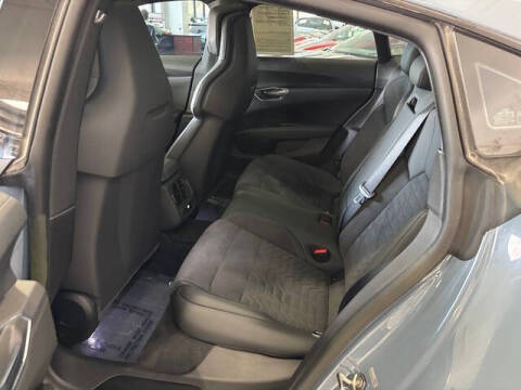 2022 Audi e-tron GT quattro Premium Plus