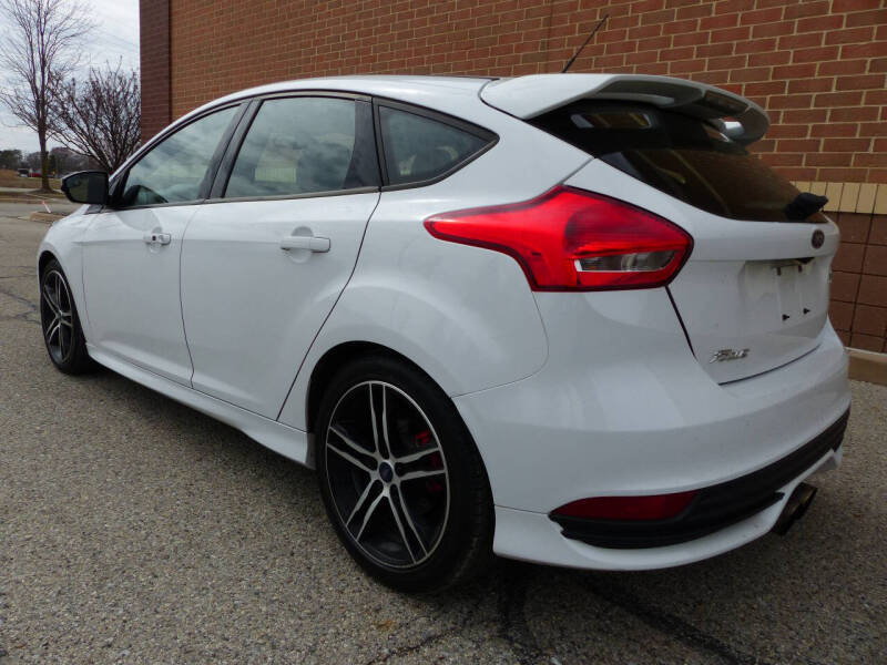 2018 Ford Focus ST