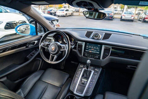 2017 Porsche Macan S