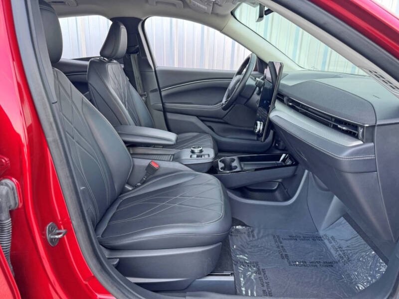 2023 Ford Mustang Mach-E Select