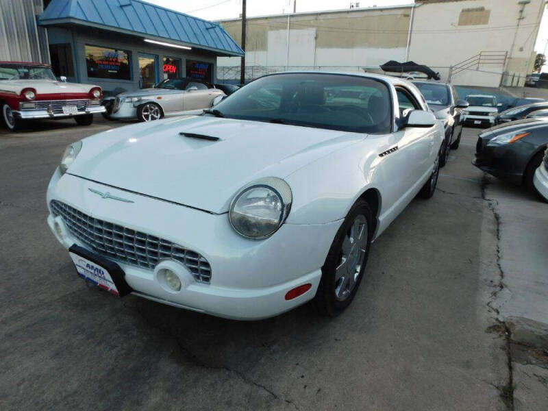 2002 Ford Thunderbird Deluxe