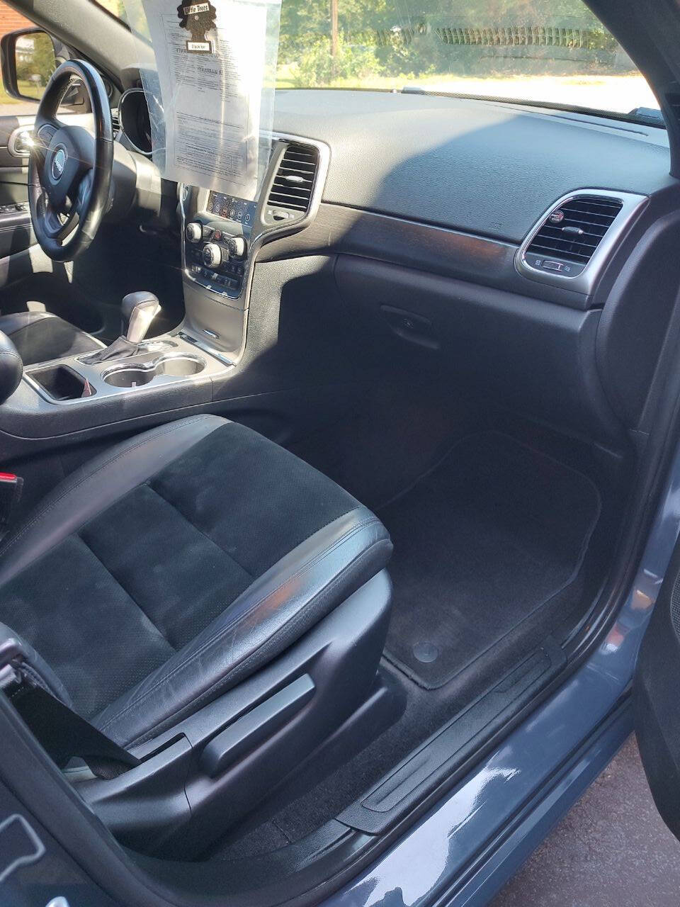 JeepGrand Cherokee16