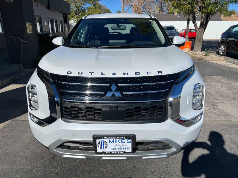 2024 Mitsubishi Outlander PHEV SE