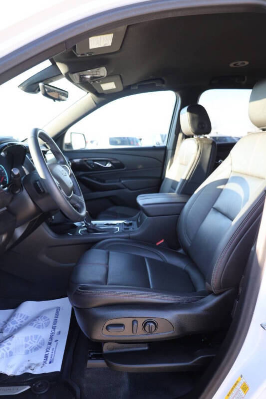 2023 Chevrolet Traverse RS