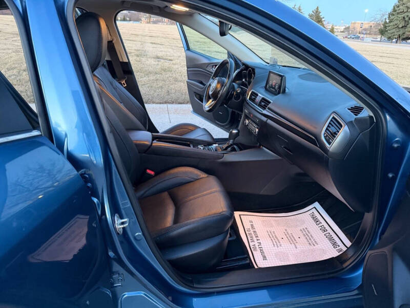 2018 Mazda MAZDA3 Grand Touring