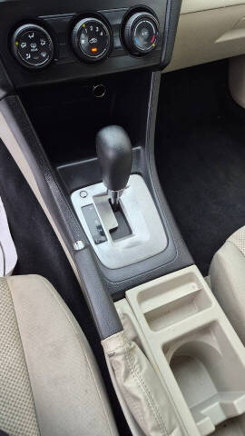 2012 Subaru Impreza 2.0i