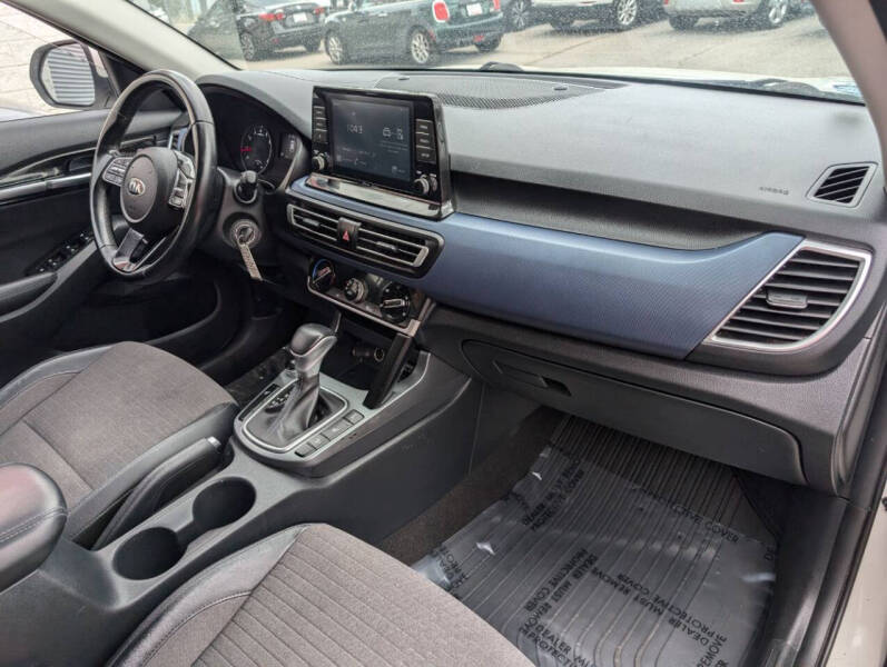 2021 Kia Seltos S