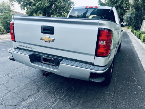 2017 Chevrolet Silverado 1500 Custom