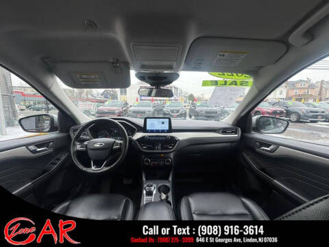 2022 Ford Escape SEL