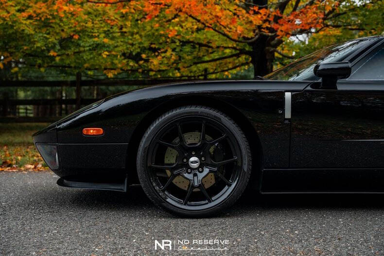 2005 Ford GT