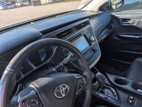 2017 Toyota Avalon XLE