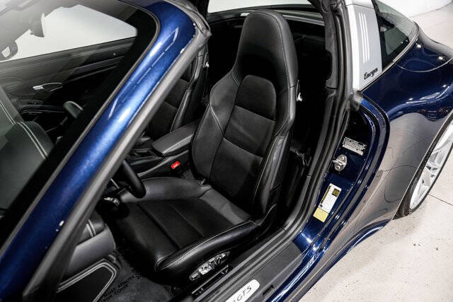 2019 Porsche 911 Targa 4 GTS