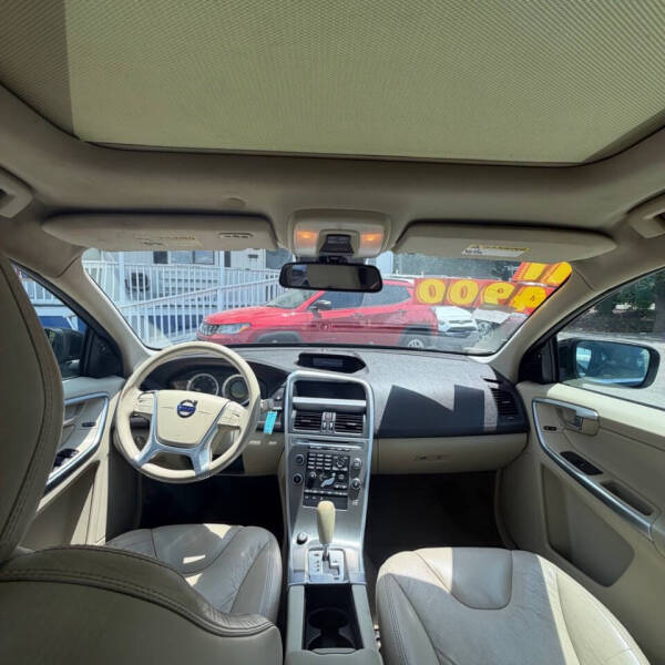 2011 Volvo XC60 T6
