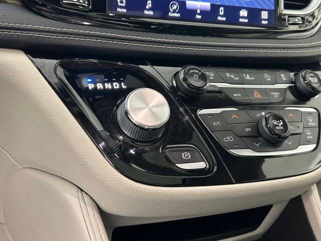 2022 Chrysler Pacifica Limited