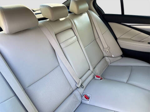 2021 Infiniti Q50 Luxe