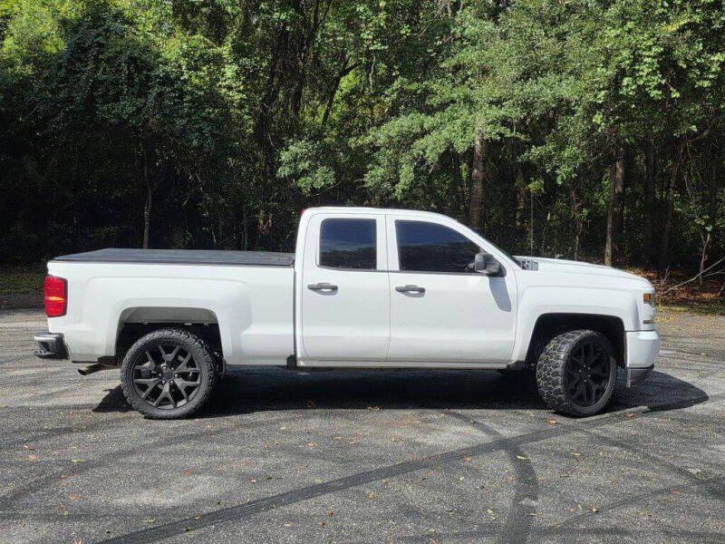 2017 Chevrolet Silverado 1500 Custom