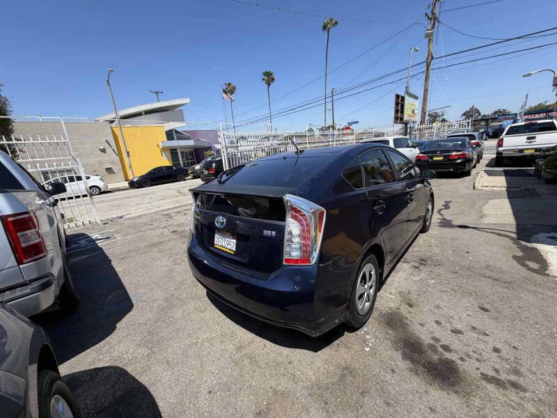 2014 Toyota Prius Three