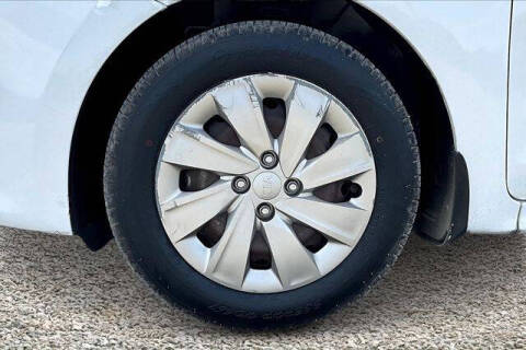 2018 Kia Rio 5-Door LX