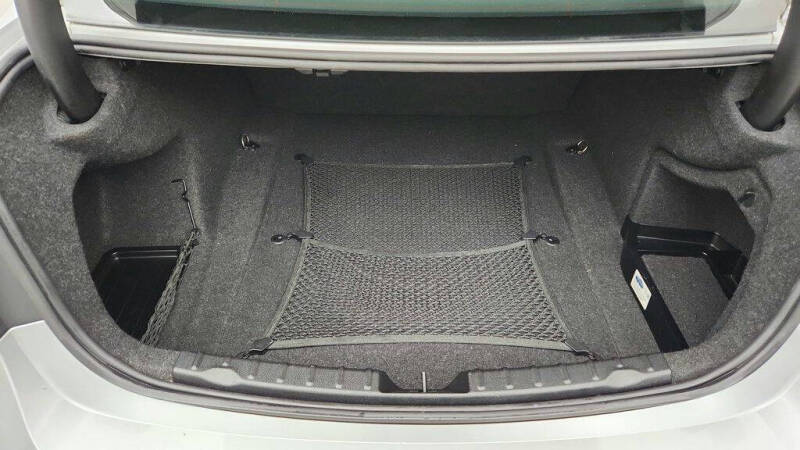 2017 BMW 3 Series 320i