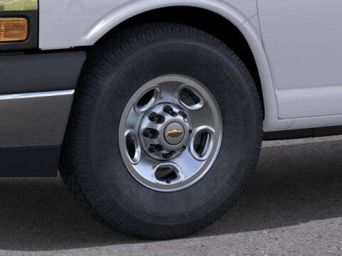 2025 Chevrolet Express 2500