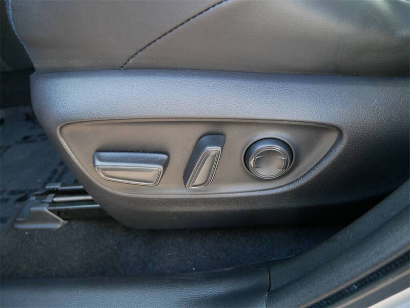 2022 Toyota RAV4 Hybrid XSE