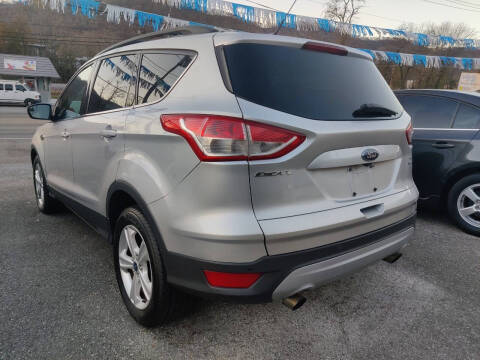 2016 Ford Escape SE