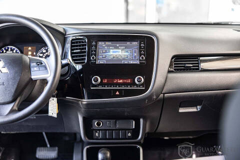 2020 Mitsubishi Outlander ES