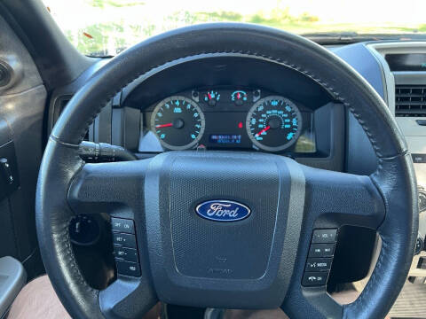 2011 Ford Escape XLT