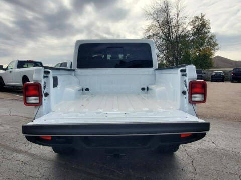 2025 Jeep Gladiator High Tide