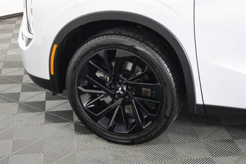 2022 Mitsubishi Outlander Black Edition