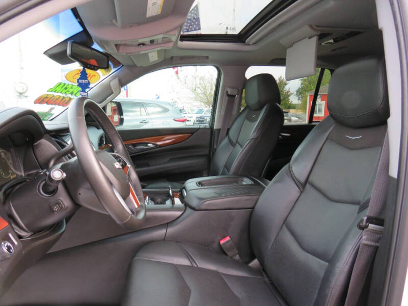 2015 Cadillac Escalade Premium