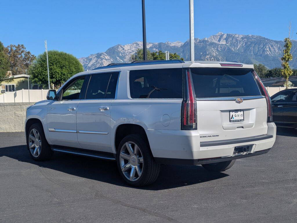 2020 Cadillac Escalade ESV for sale at Axio Auto Boise in Boise, ID