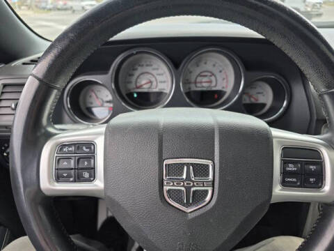 2011 Dodge Challenger SRT8 392