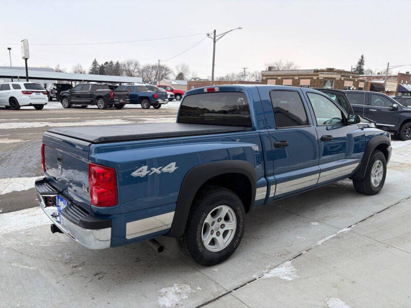 2005 Dodge Dakota SLT