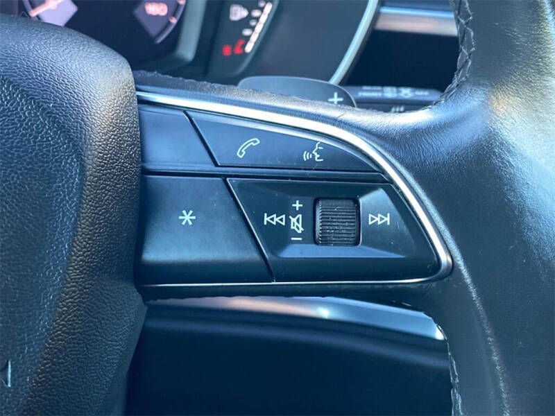 2021 Audi Q3 quattro S line Premium 45 TFSI