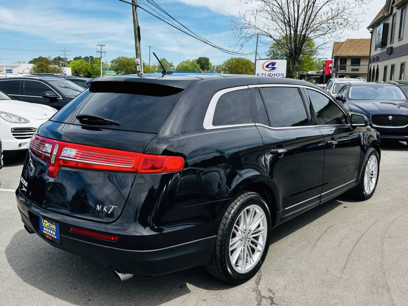 2019 Lincoln MKT
