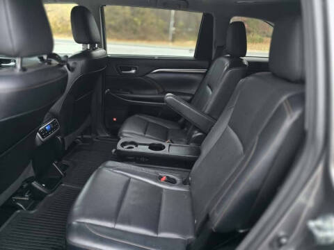 2015 Toyota Highlander Hybrid Limited Platinum